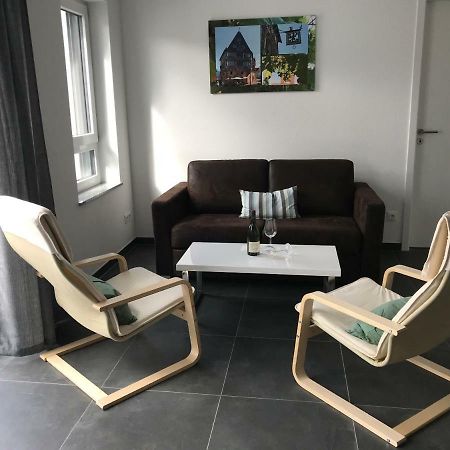 Апартаменты Main Boarding House Мильтенберг Экстерьер фото